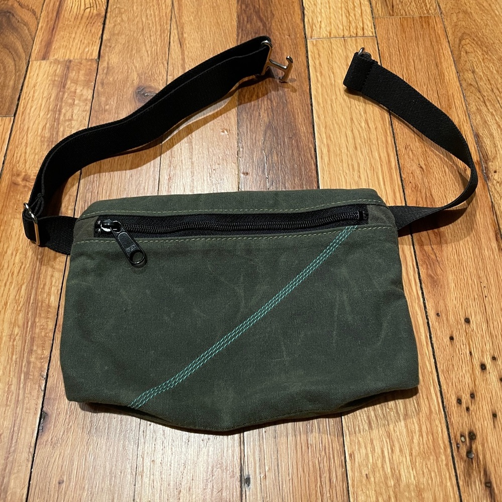 Queen Bee Creations Waxed Canvas Hip Pack